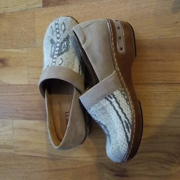 Born clogs in perfect condition. - Picture 6 of 6